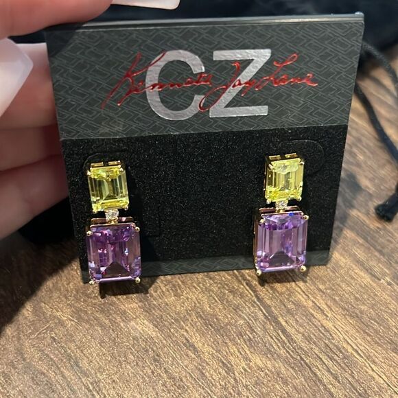 New KENNETH JAY LANE 20 CT Gold Plated Double Emerald Cut Cubic Zirconia… - Picture 7 of 11